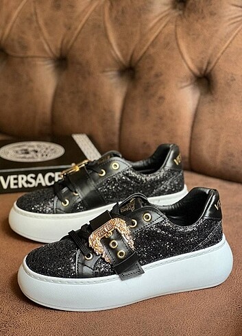 Versace Bayan ayakkabi 