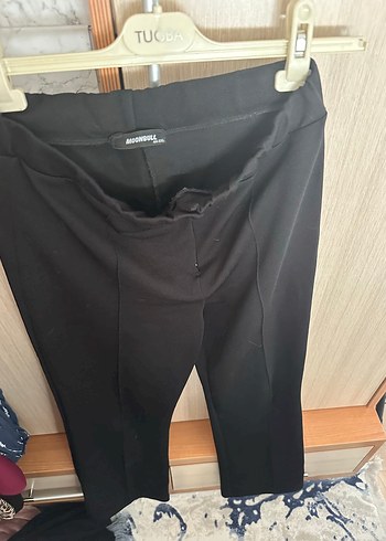Kadın Siyah Kumaş Pantolon