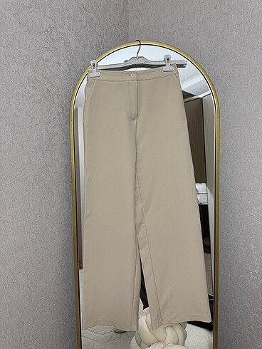 Ekru pantolon