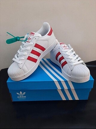 Adidas süperstar