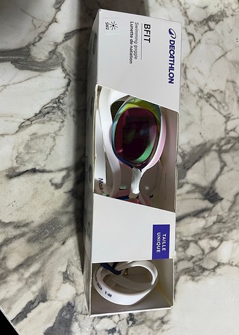 Beyaz Tokalı Yüzme Gözlüğü Yüzüğü Gözlüğü - Görsel 2