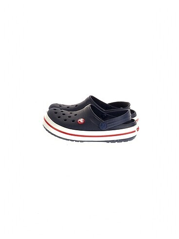 Crocs Terlik %70 İndirimli.