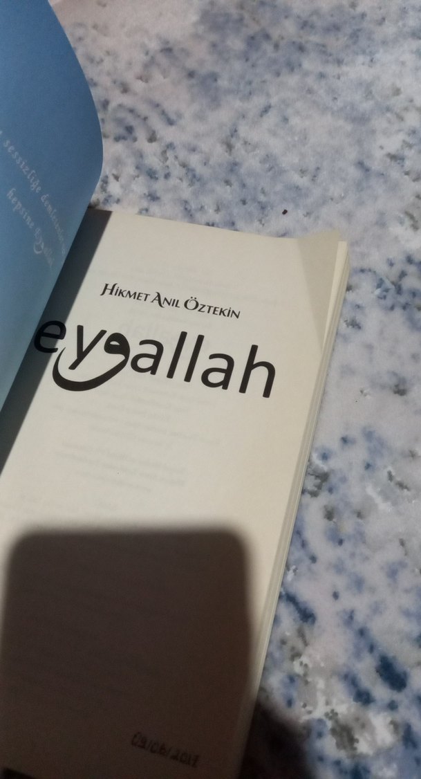 Eyvallah - Hikmet Anıl Öztekin - Görsel 4