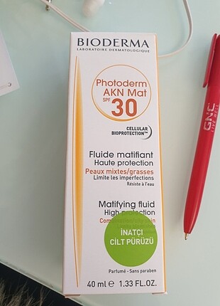 Bioderma akm mat güneş koruma 