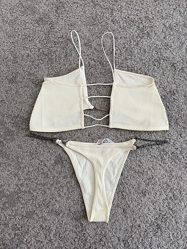 xs Beden beyaz Renk Y2K Urban Outfitters Ic Camasiri Takimi