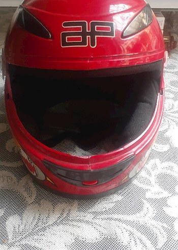 Kırmızı Biker Motor Kaskı, Tokalı, Baskılı