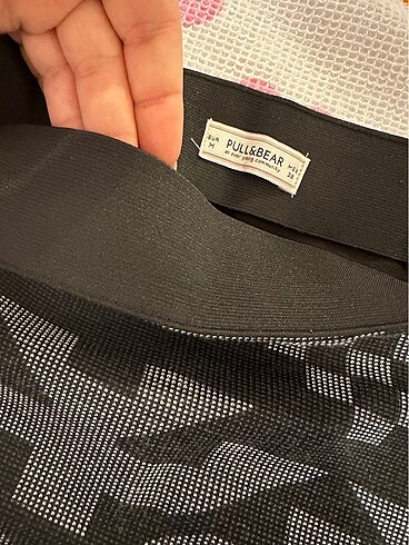 m Beden siyah Renk Pull and bear mini kalem etek