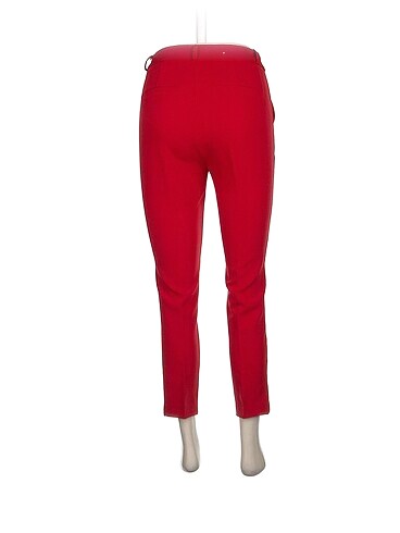 34 Beden Stradivarius Kumaş Pantolon %70 İndirimli.
