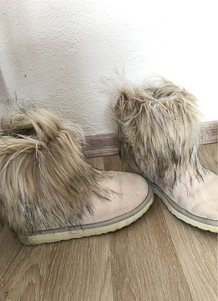 Bambi Krem Rengi UGG