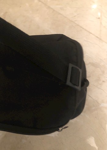 Fermuarlı Siyah Kadın Postacı Çantası - Görsel 3