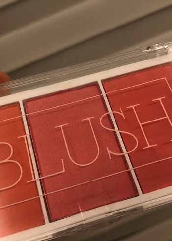 Canlı Çok Renkli Göz Farı Paleti - Görsel 6