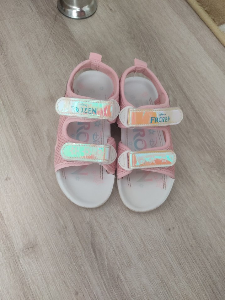 lisanslı 29 numara sandalet - Görsel 2