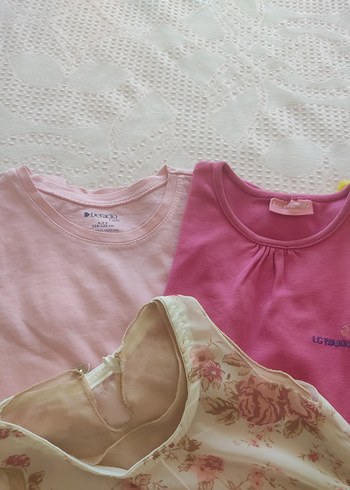 6 adet tişört 4-5 yaş yırtık sökük vs yok.iyi durumdalar - Görsel 2