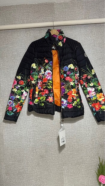 Moncler Orijinal Yurtdışından MONCLER MONT