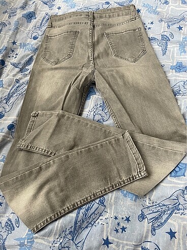 28 Beden Gri pantolon