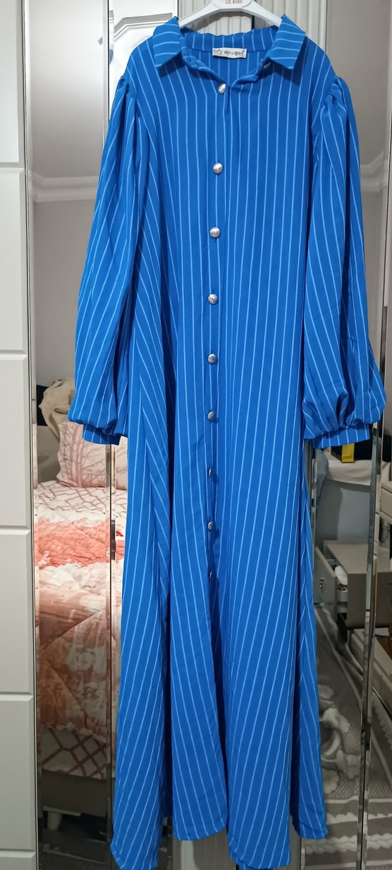 Düğmeli Mavi  çizgili Uzun Kadın Elbise - Görsel 3