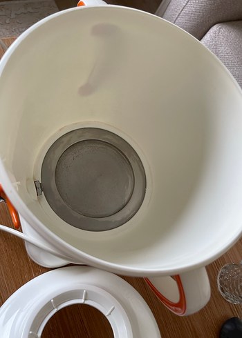 Çiçek Desenli Beyaz Elektrikli Çaydanlık - Görsel 4