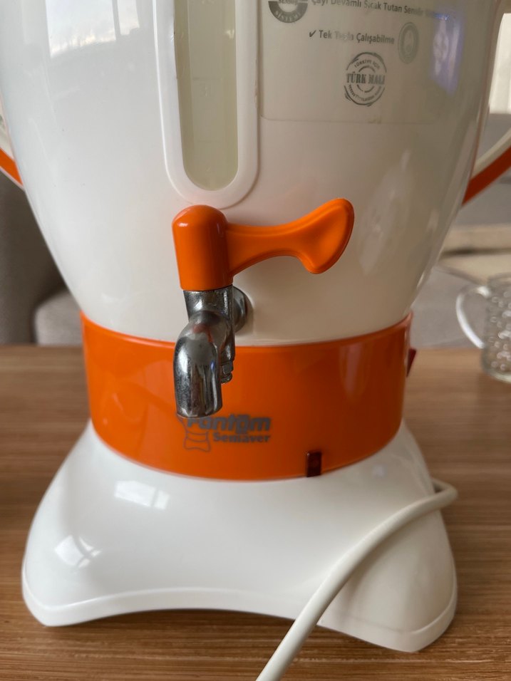 Çiçek Desenli Beyaz Elektrikli Çaydanlık - Görsel 5