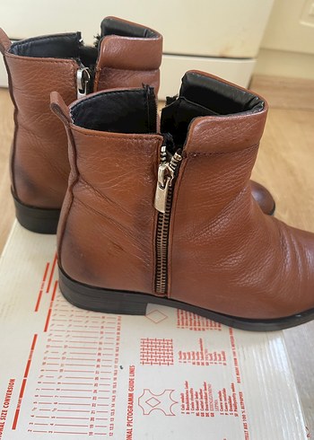 Kahverengi Deri Kadın Dolgu Topuklu Bot - Görsel 2