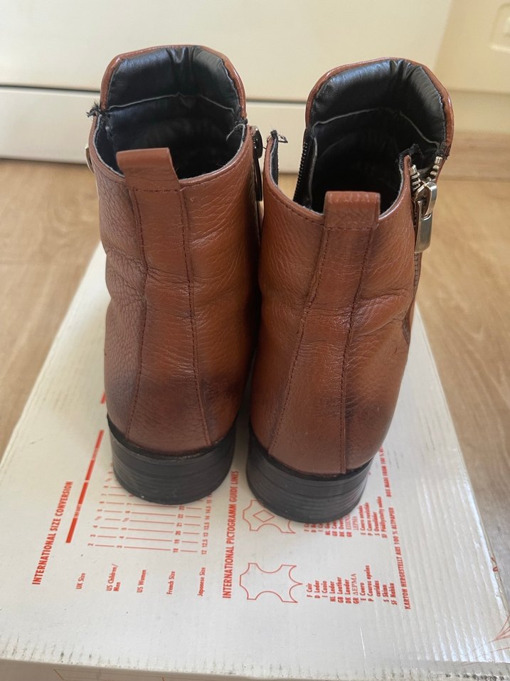 Kahverengi Deri Kadın Dolgu Topuklu Bot - Görsel 5