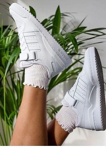 39 Beden beyaz Renk Forum low sneakers
