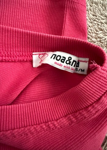 Fuşya renk V Yaka Kısa Kollu Mini Basic Tişört - Görsel 3