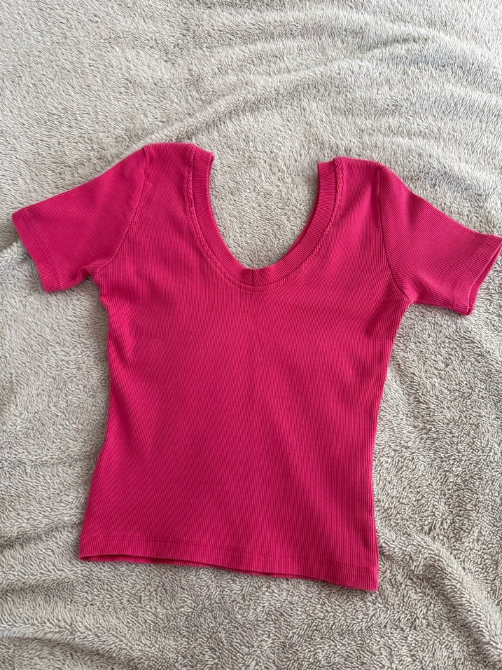 Fuşya renk V Yaka Kısa Kollu Mini Basic Tişört - Görsel 4