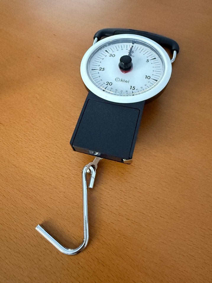 Kahverengi Kulp ve Kanca ile Analog Terazi - Görsel 2