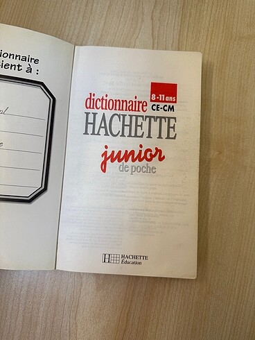 Hachette Fransızca Sözlük - Görsel 3