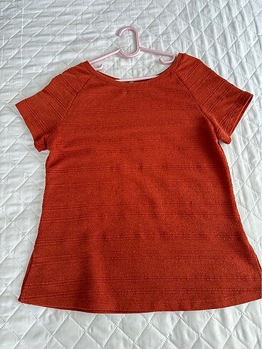 H&M t-shirt
