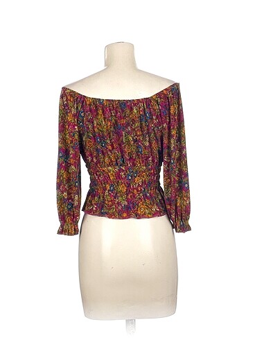 s Beden PreLoved Bluz %70 İndirimli.