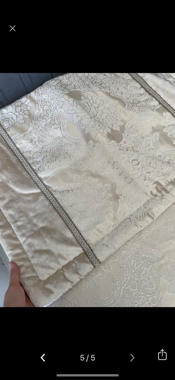 Gri Nakışlı Beyaz Yatak Örtüsü - Görsel 5