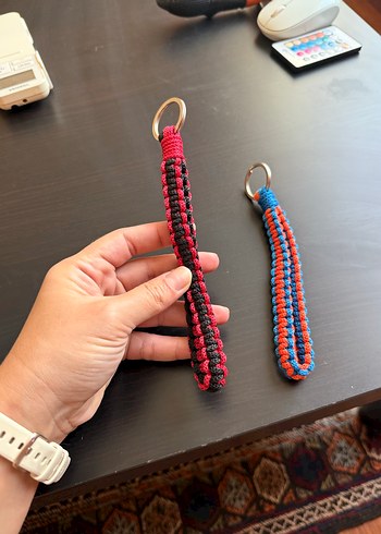 Renkli El Yapımı Anahtarlık