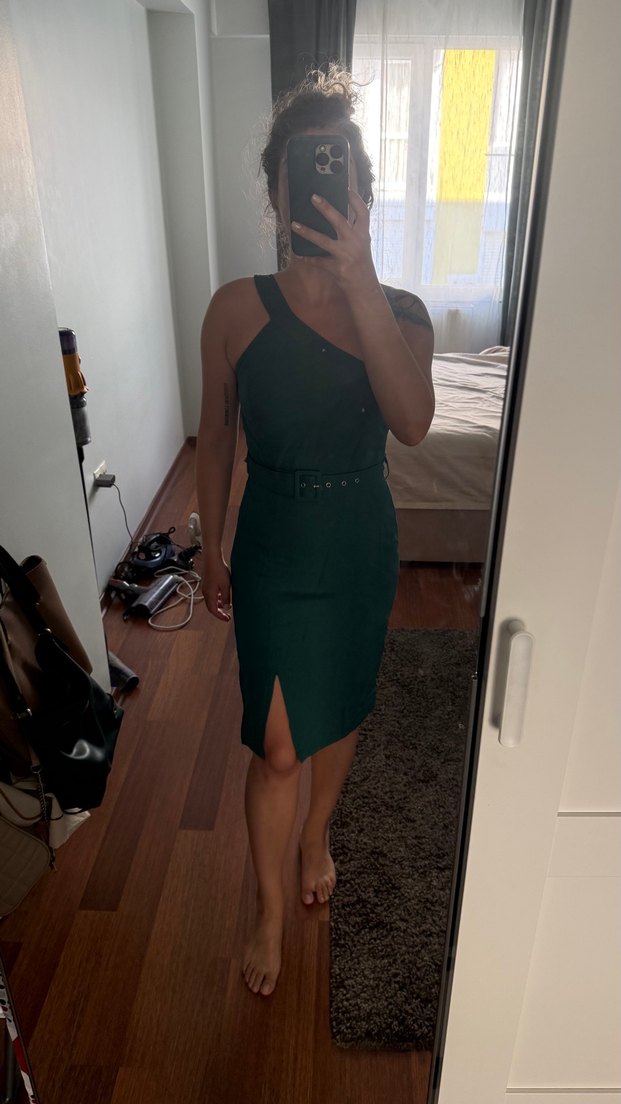 Yeşil Uzun Askılı Kemerli Kadın Elbise - Görsel 3