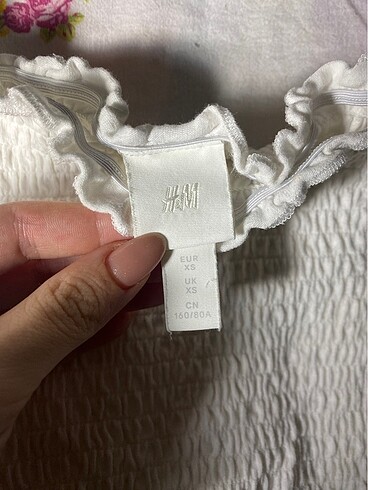 H&M hm omzu açık dar üst