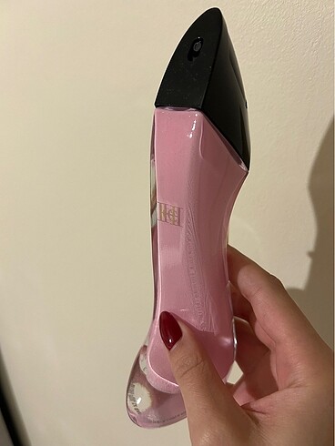 Carolina Herrera blush