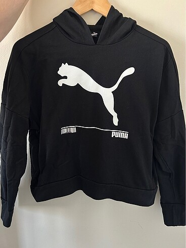 Puma sweatshirt