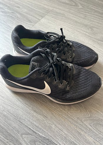 40,5 Beden Nike Kadın Spor Ayakkabı