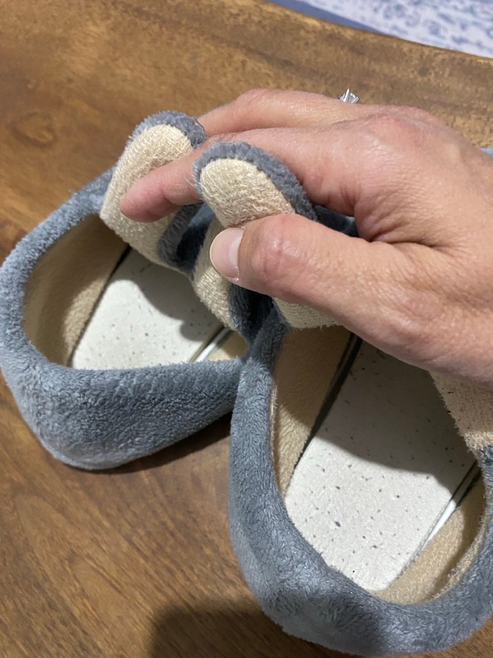 Gri Erkek Çocuk Peluş Terlik - Görsel 3