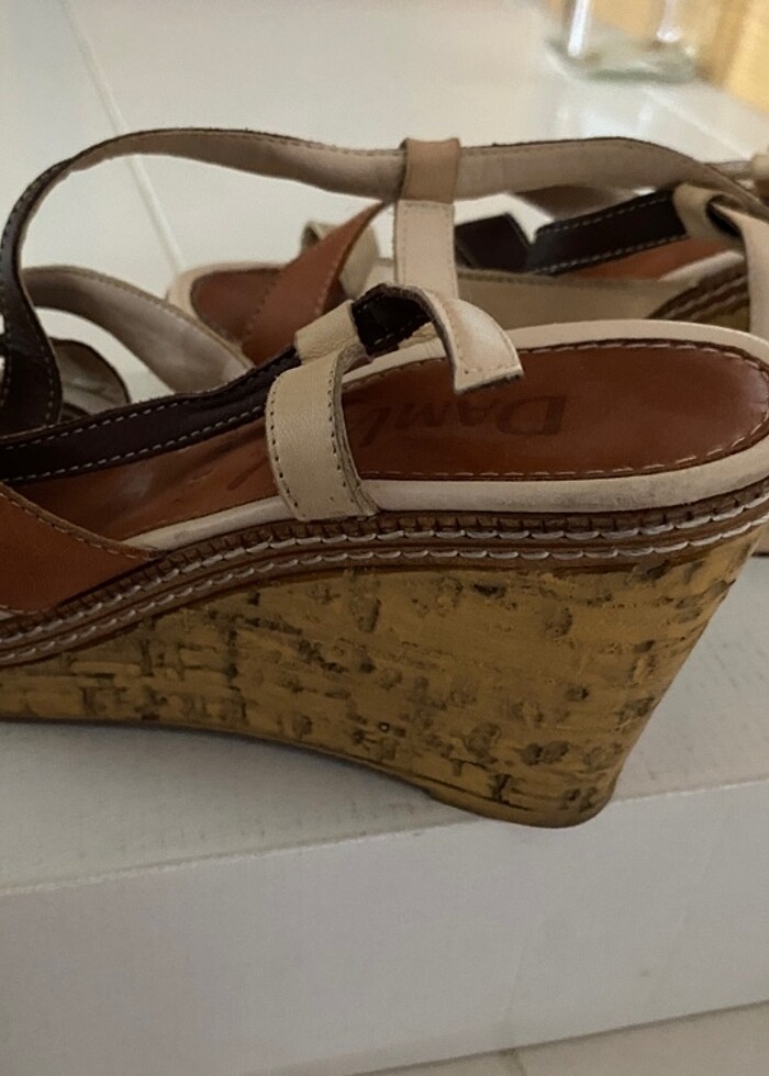 Açık ayakkabı - Görsel 2