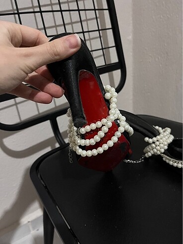 37 Beden siyah Renk İnci detaylı stiletto