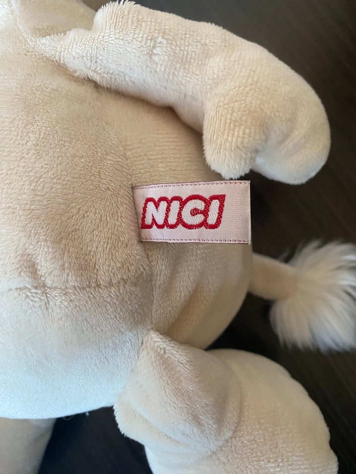 Kalp Detaylı Bej Peluş Oyuncak - Görsel 4