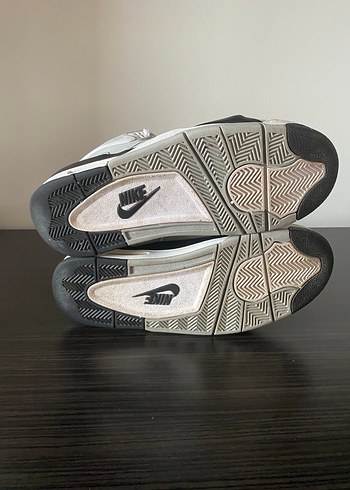 Gri Beyaz Erkek Basketbol Ayakkabısı 43 numara - Görsel 5