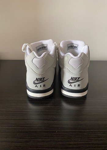 Gri Beyaz Erkek Basketbol Ayakkabısı 43 numara - Görsel 4