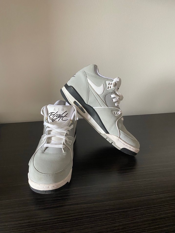 Gri Beyaz Erkek Basketbol Ayakkabısı 43 numara - Görsel 3