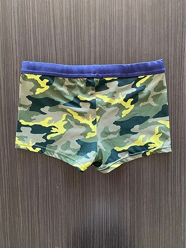 Benetton orijinal mayo 8-10 yaş