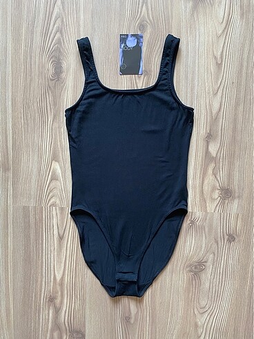 Marks & Spencer orijinal siyah rengi body S bedeni