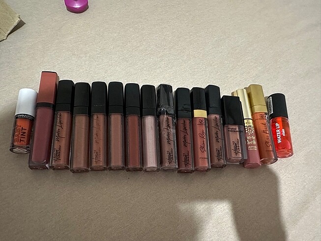 Kiko Ruj lip gloss