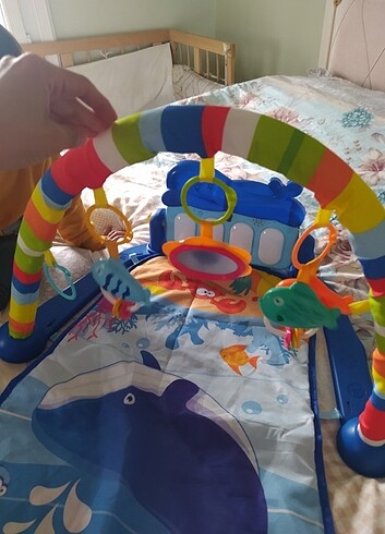 Diğer Babycim piyanolu oyun halisi