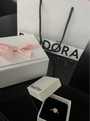 Pandora Pandora yüzük